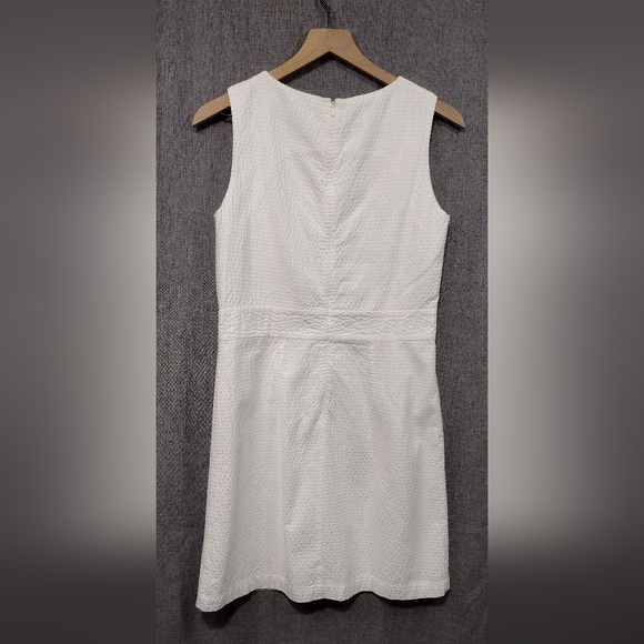 NWT Southern Proper Seersucker Scallop Dress Women's 4 White Casual Comfy Retro - Picture 6 of 13